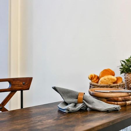 Huswell - Charming Getaway In The Historical City Center 布鲁日 外观 照片