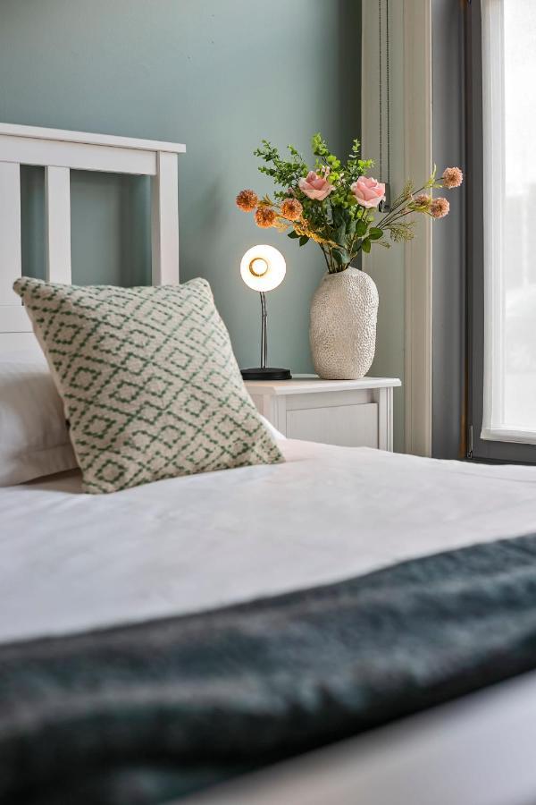 Huswell - Charming Getaway In The Historical City Center 布鲁日 外观 照片